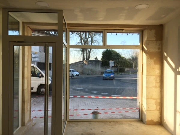 Travaux de béton et chape à CÉRONS 
